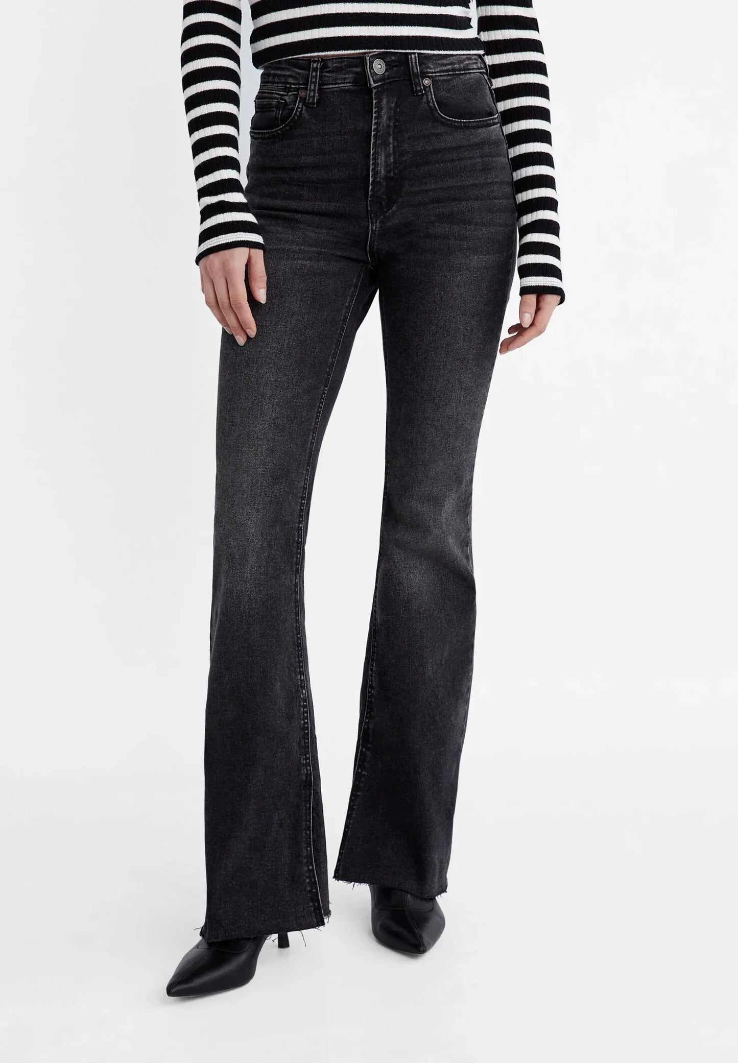 FLARED JEANS - MOON WASHED