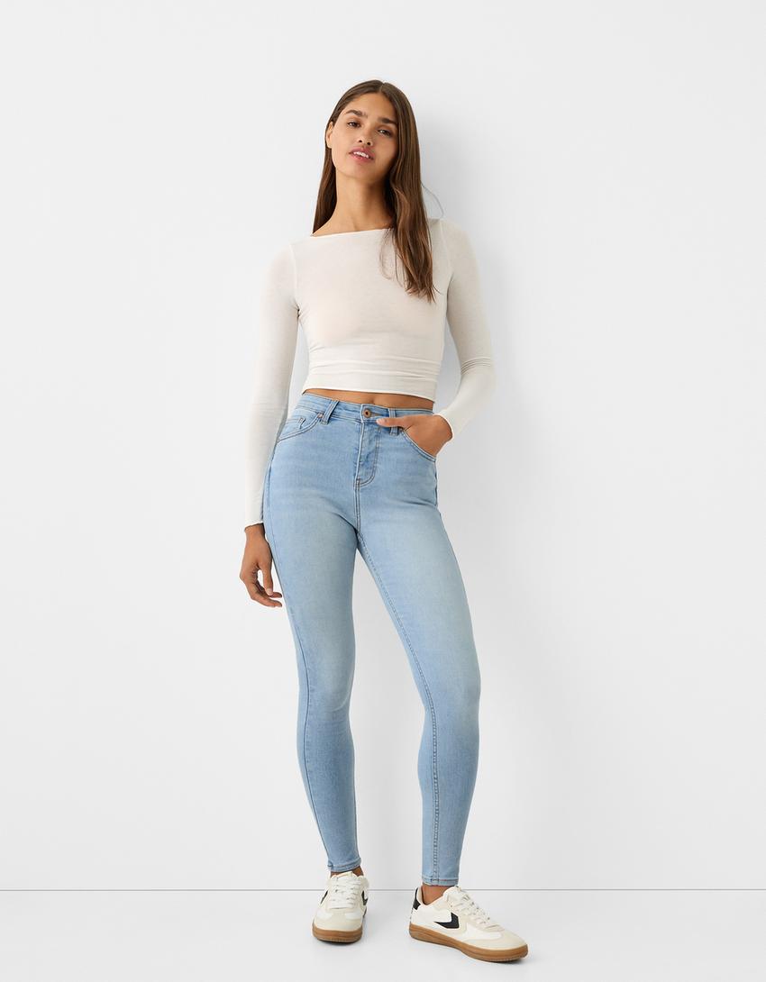 HIGH-WAIST SKINNY JEANS