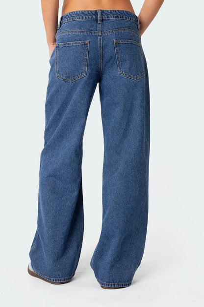 LOW-WAIST JEANS