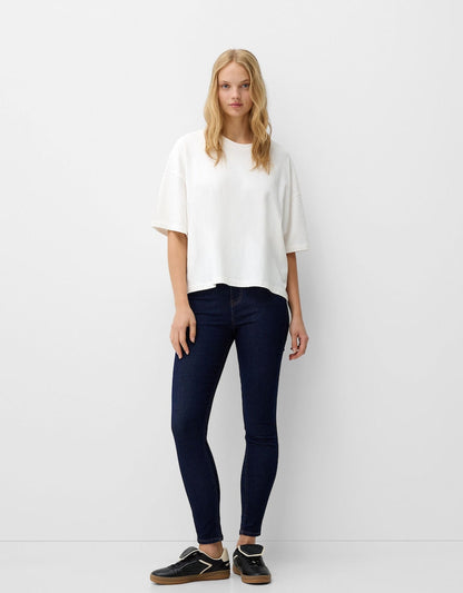 HIGH-WAIST SKINNY JEANS