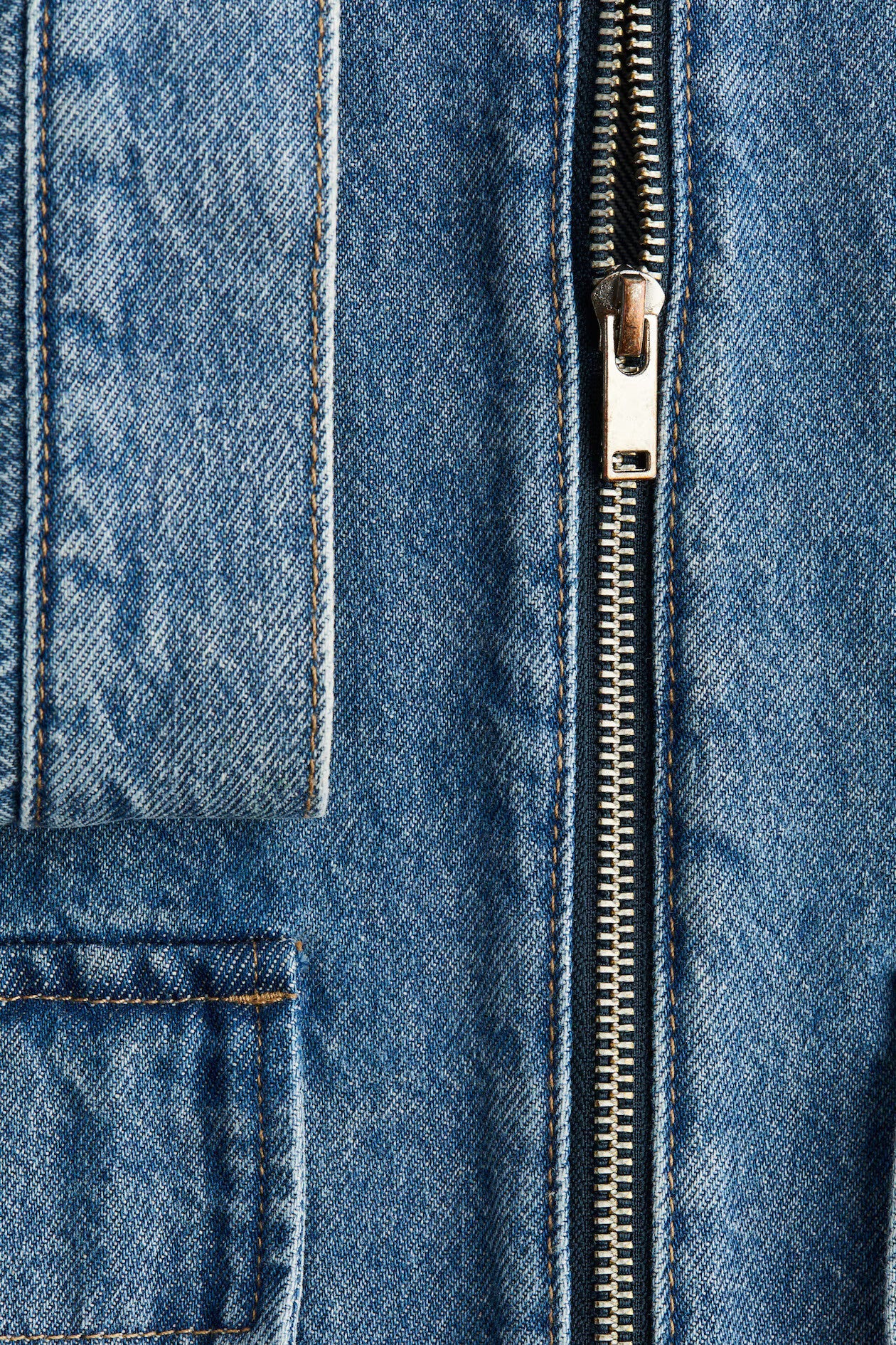DENIM JACKET